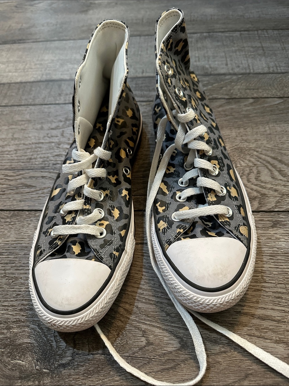High-Top Leopard Print Women's Canvas Sneakers - Gray/Black/Cream